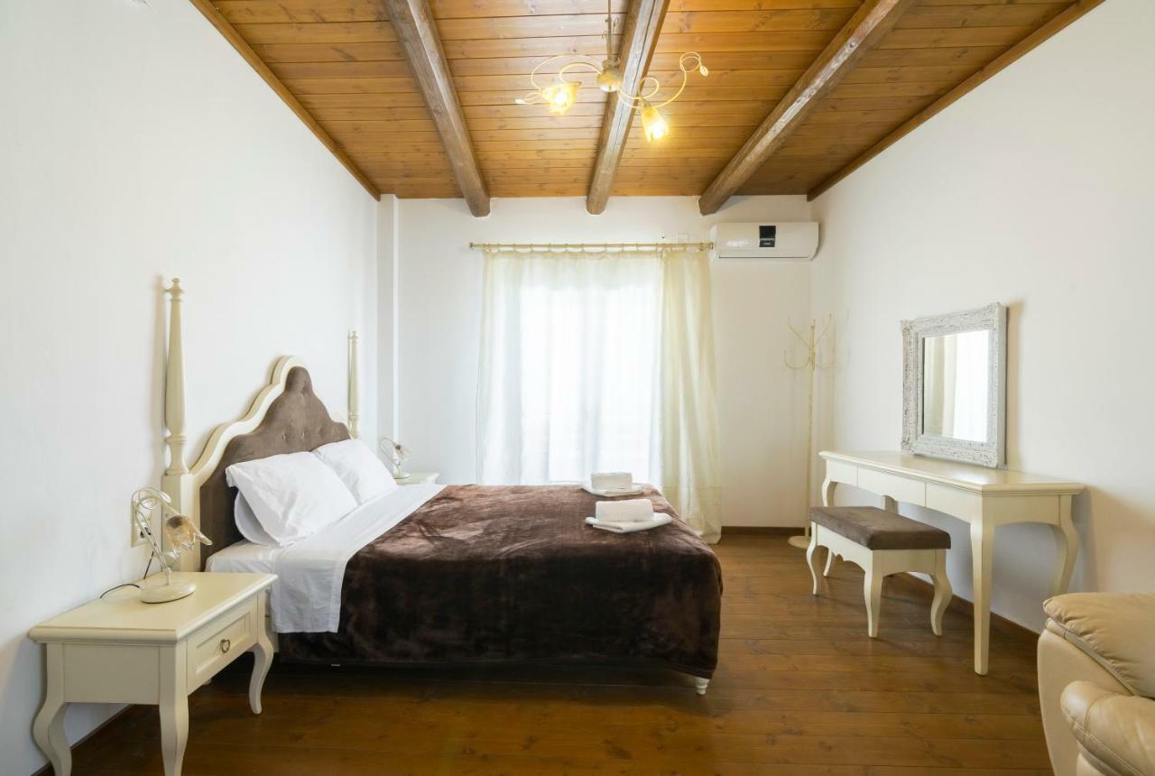 Zaros Hotel Exterior photo